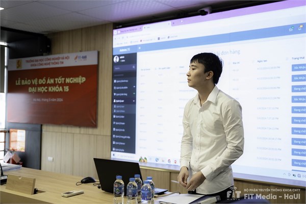 Checklist bảo vệ đồ án CNTT: 25 câu hỏi giảng viên hay hỏi nhất (kèm cách trả lời)